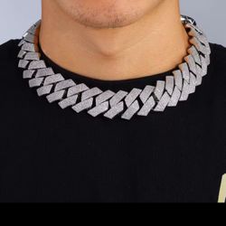 Silver 2mm.   24 Pulgadas