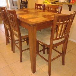 DINETTE SET