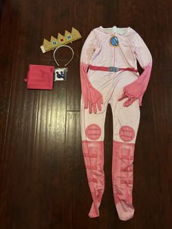 Brand New Princess Peach Costume size 7/8