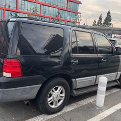 2004  Ford Expedition 