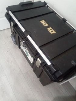 DeWalt