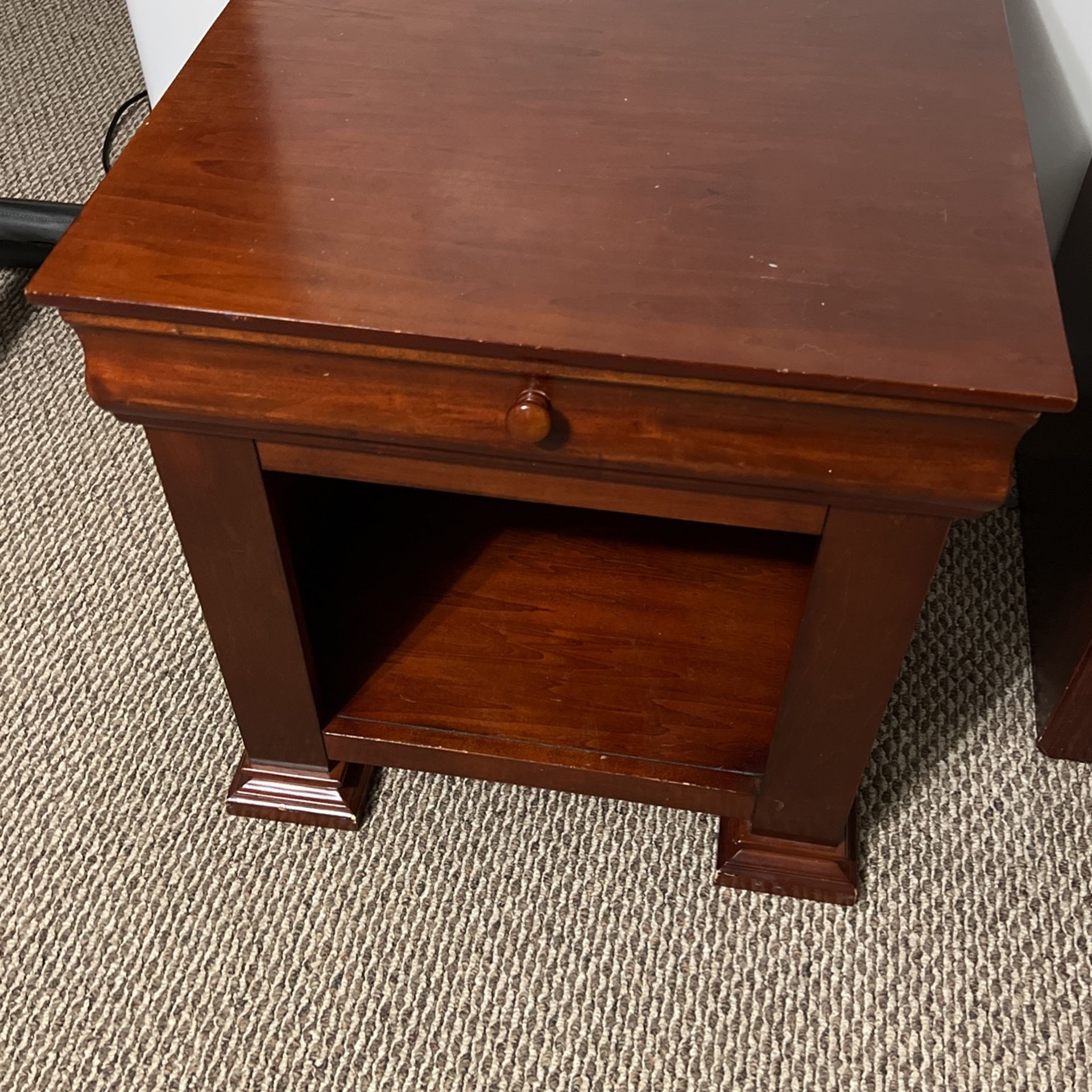 Cherry Wood End Table