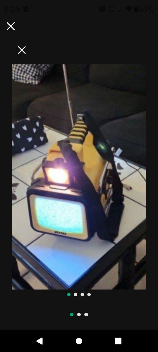 VECTOR PORTABLE TV RADIO LIGHT