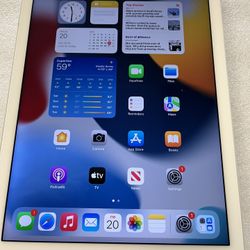 iPad Air 2 WiFi 32 GB WiFi Updated Unlocked Good Condition 