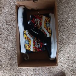 BRAND NEW VANS HI-TOP SK8-HI SKATE SHOES SIZE 10 SANTA EDITION