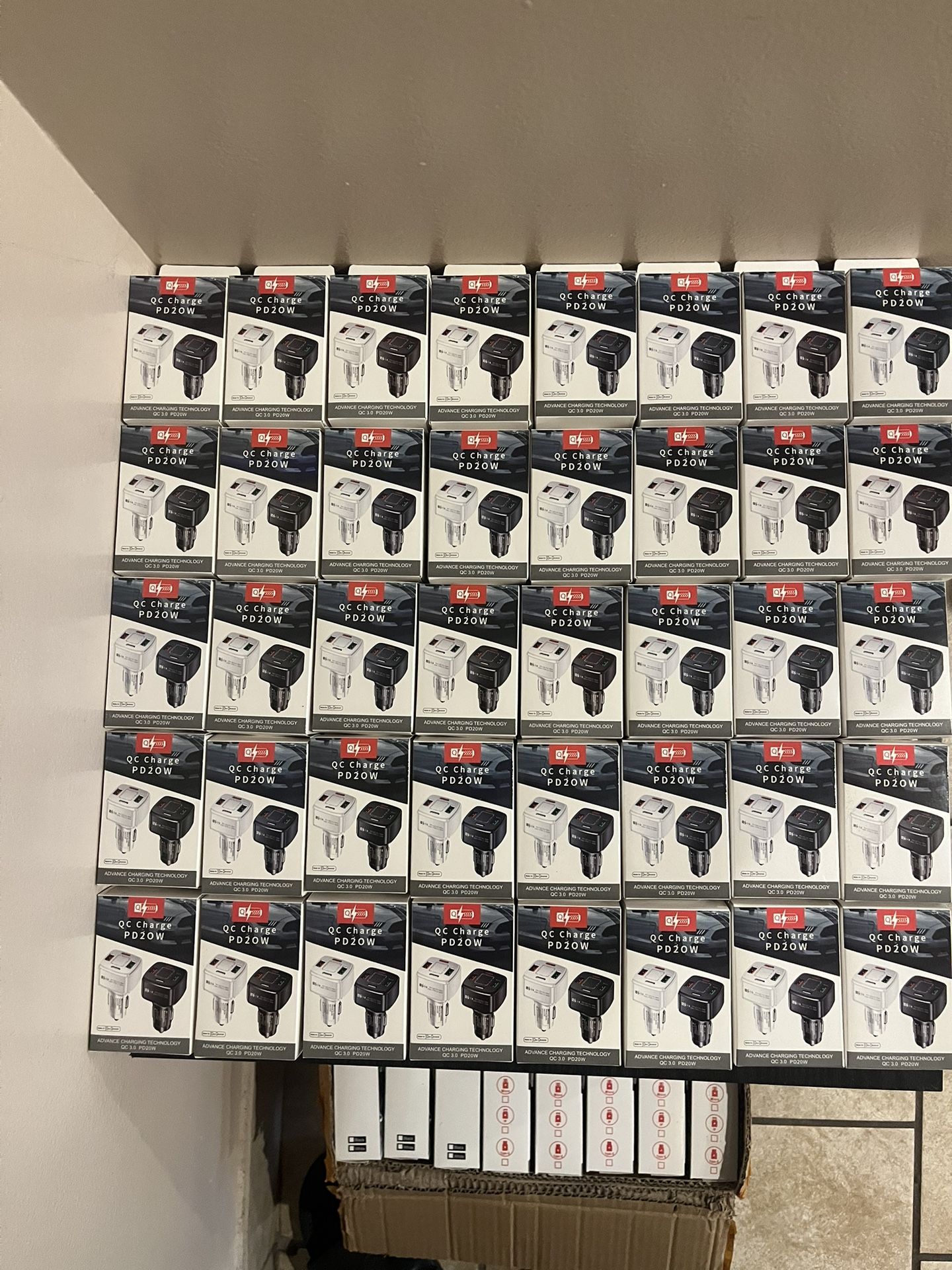 89 Pieces Of 4 In 1 Fast Car Lighter Charger 