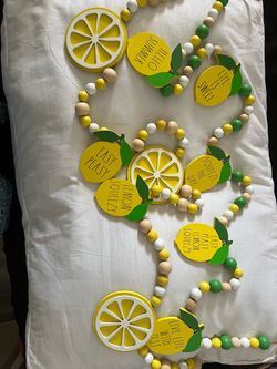 Lemon Themed Wood Bead Garland Decor Set RAE DUNN
