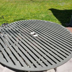 Restoration Hardware Round Carmel 48" Table and 3 Chairs 