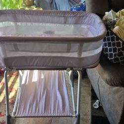 Bassinet 