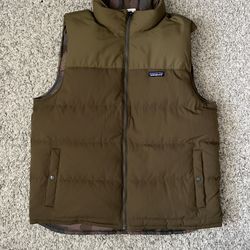 Patagonia Reversible camo/brown Jacket 
