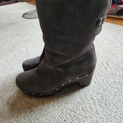 UGG Boots Size 8