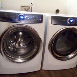 Stackable Electrolux Washing Machine And Electric Dryer 