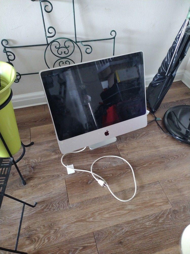 Apple Monitor
