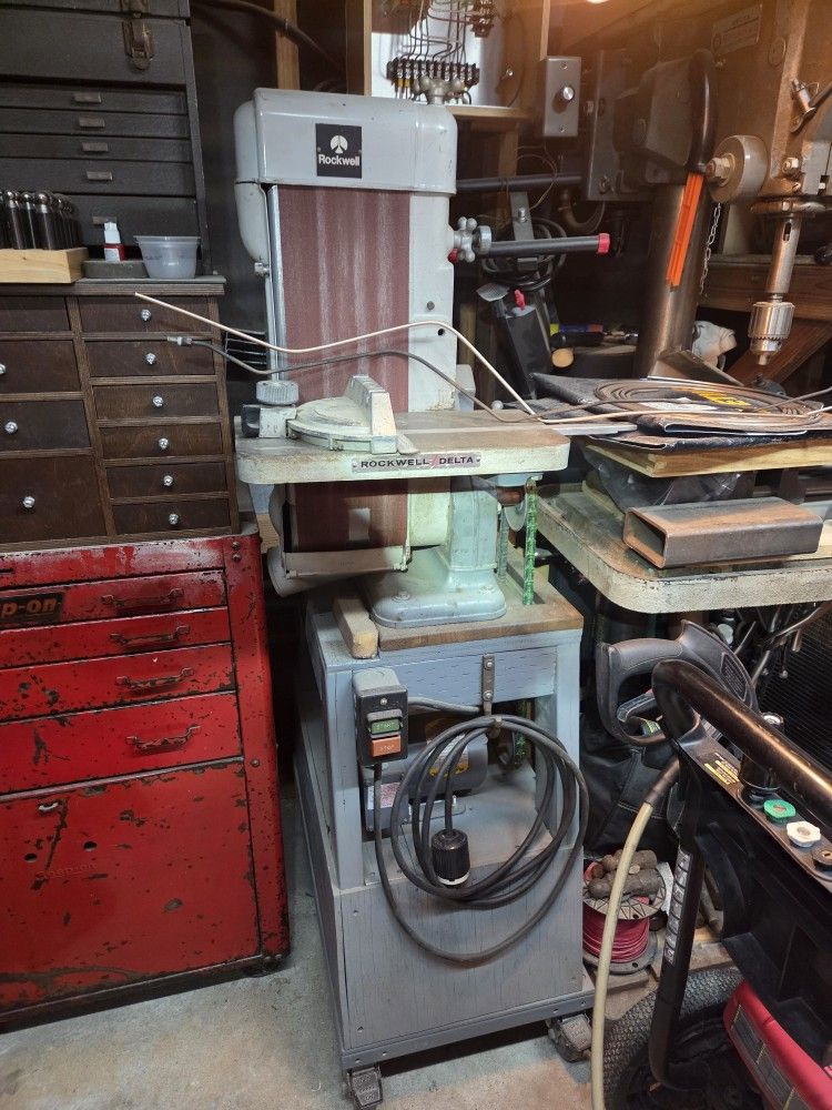 Rockwell 6x48 Sander