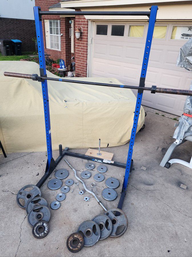 WEIGHT SET BAR , SQUAT RACK & 100LBS WEIGHT ALL FOR $175 