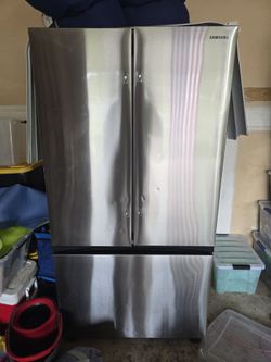 Refrigerator