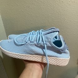 Adidas Tennis HU Pharrell Icey Blue Men's Size 8.5 Authentic ,new no box, 