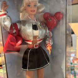 Walt Disney World 25th Anniversary Barbie 1996 Special Edition New in Box