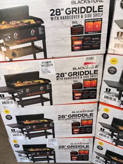 Blackstone 28” 2-Burner Griddle – Brand New