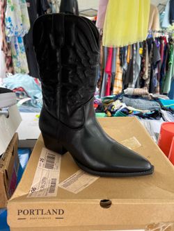 Women boots