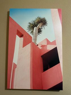 La Muralla Roja Canvas