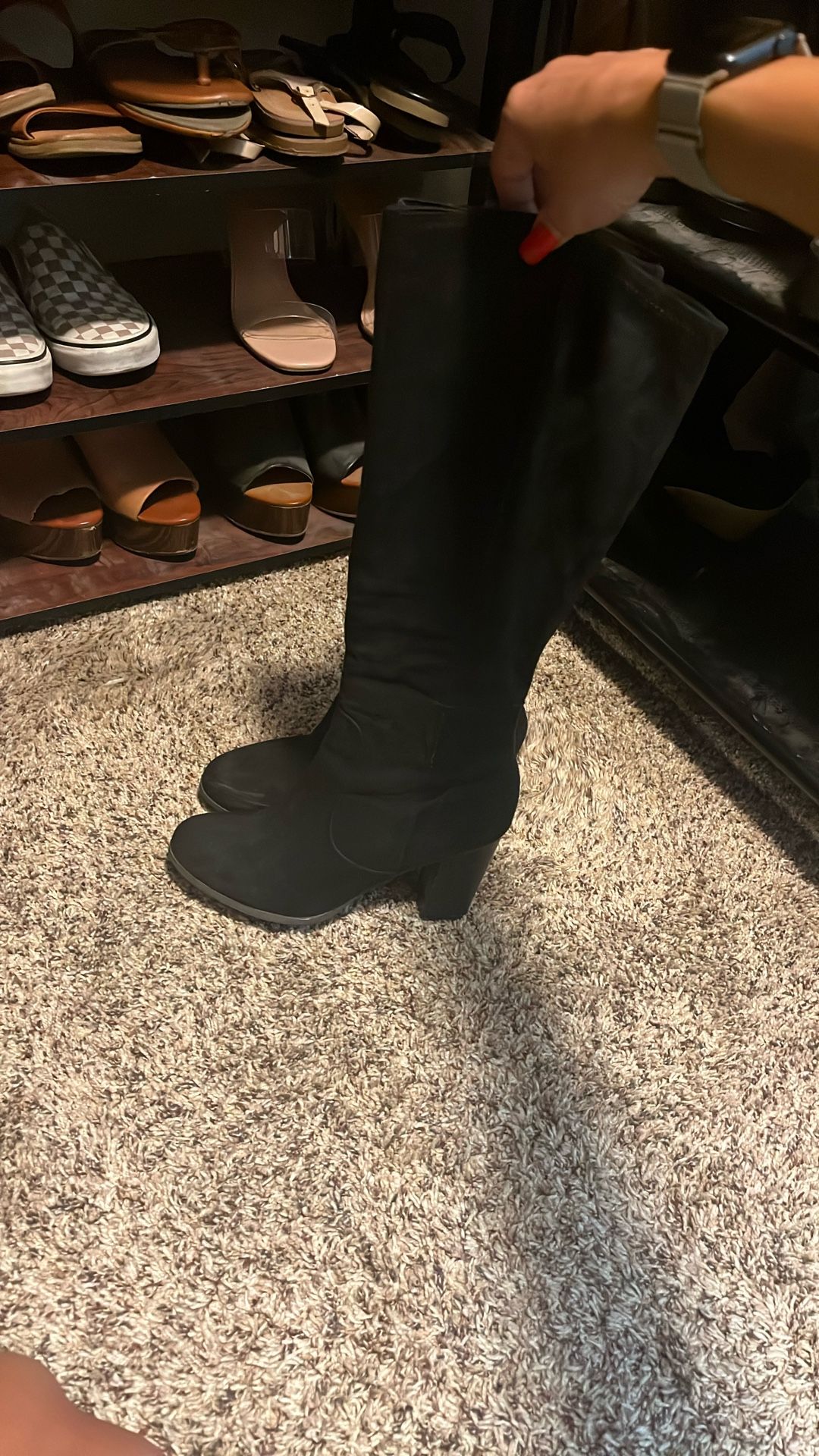 Women’s Tall Black Boot Small Heel Size 9