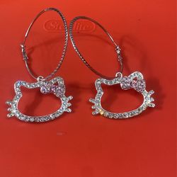 Hello Kitty Earrings 