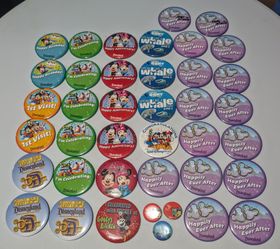 88 DISNEY BUTTONS Some Vintage LQQ