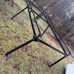 Ladder rack for full size truck