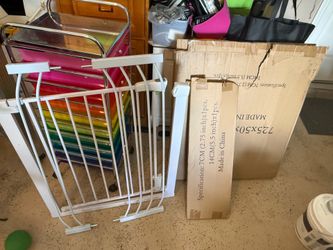 safety gate for babies and pets