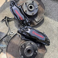 2007-2008 Acura TL Type S A/T Front LH Left and Right side Knuckle Spindle Assy. Brembo | Genuine OEM