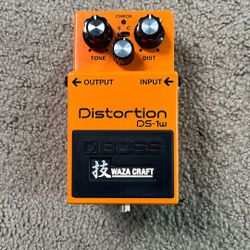 Boss DS-1w Waza Craft Distortion 