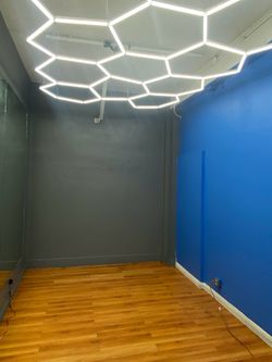 Hexagon lighting with border
