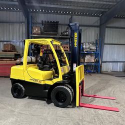 2014 Hyster 8000 lbs capacity forklift