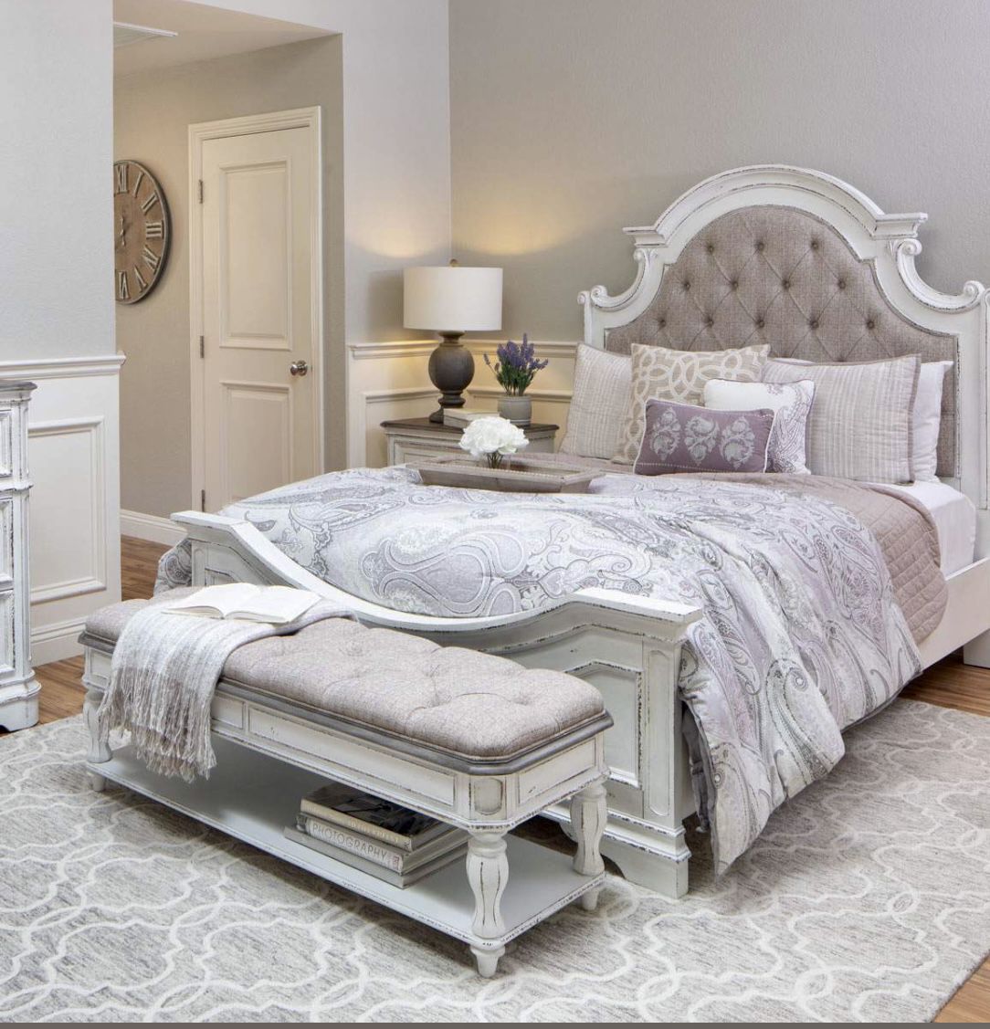 Cal King Rustic Bedroom Set including Bed, Nightstands, Dresser, Vanity and mirror/stool