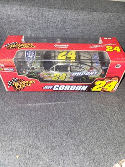 Nascar Gordon car