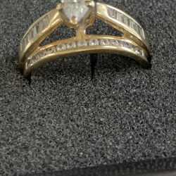 Wedding Ring 10k Cz Size 8