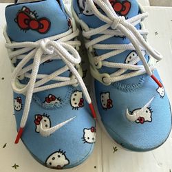 Nike air Hello Kitty Sz 1y