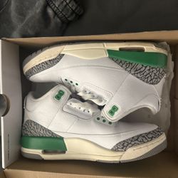 Nike Air Jordan 3 “lucky Green” Size 11 Woman’s 9.5 Men’s