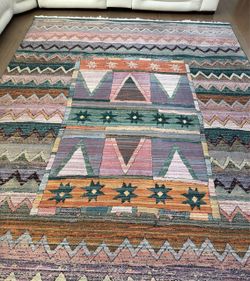 Large Multicolor Geometric Area Rug