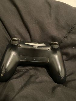 PS4 controller