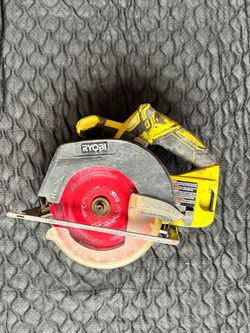 Ryobi ONE+ P507 18V 6-1/2” Circular Saw