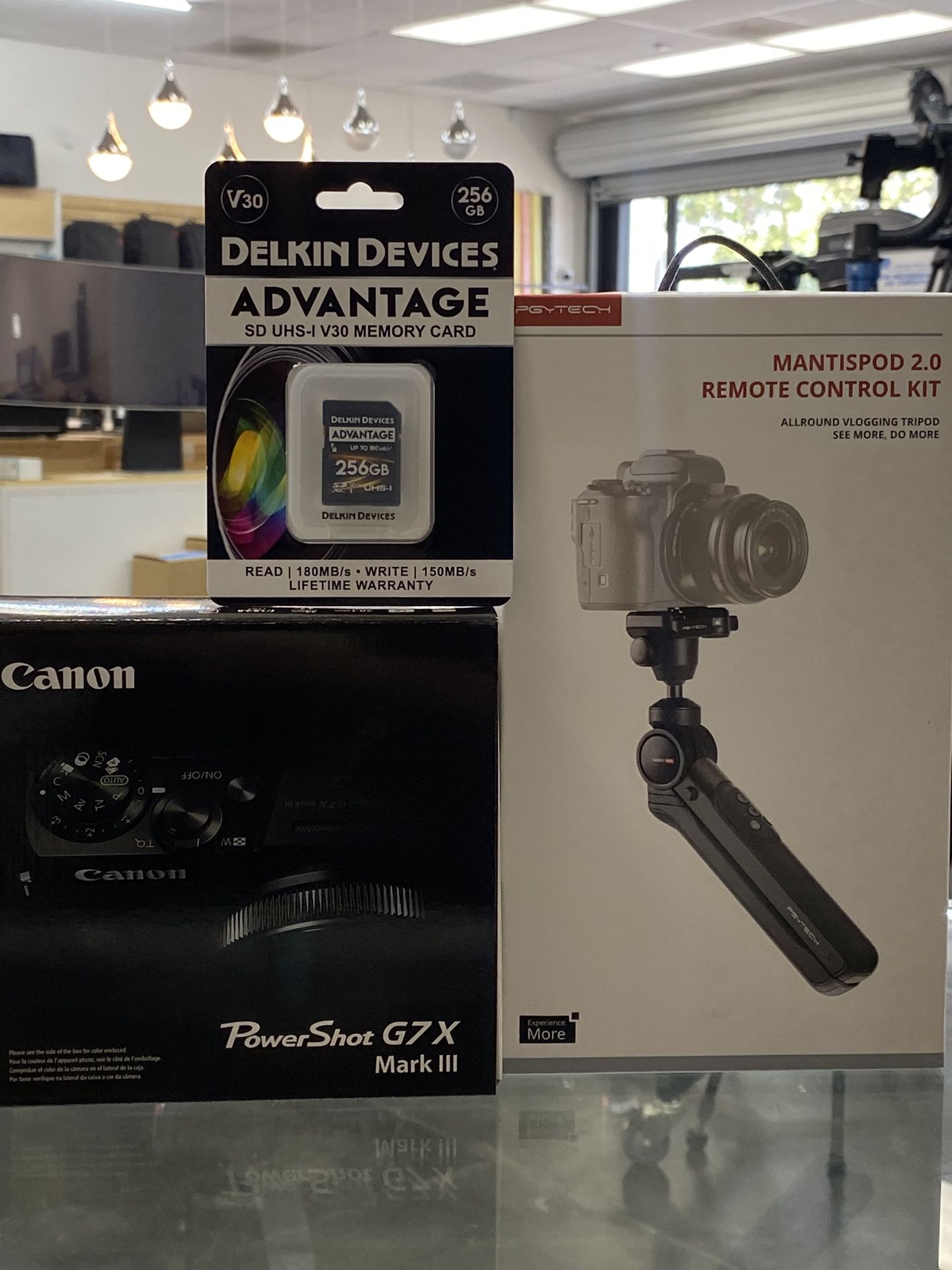 Canon G7X Mark III Vlogging Kit