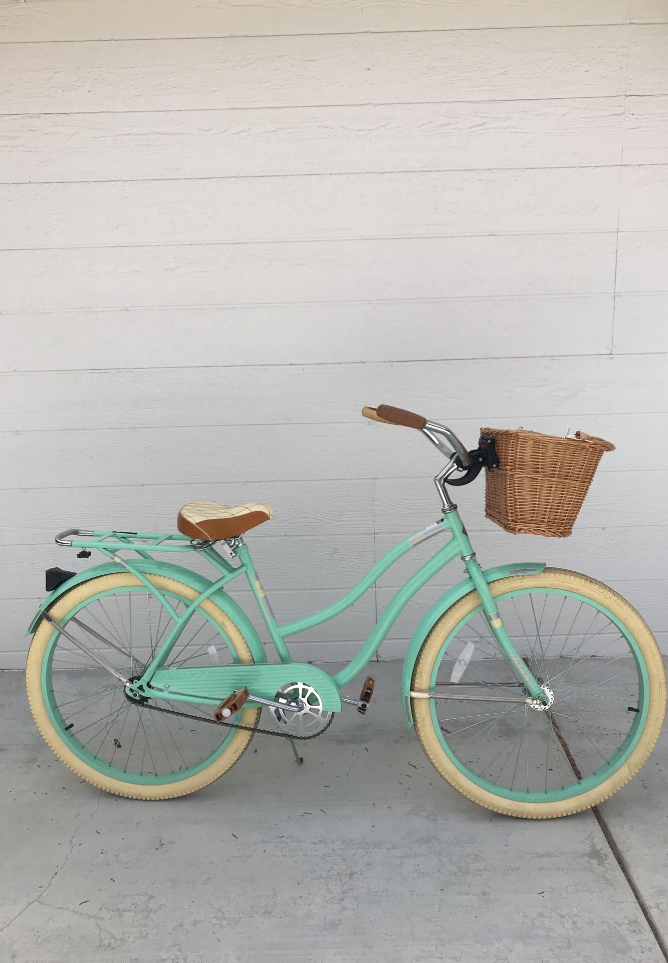 Huffy Teal Cruiser Bike