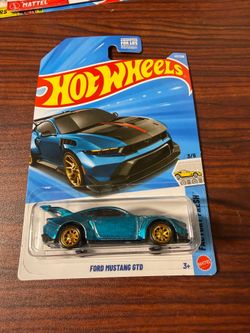 Hot Wheels Ford Mustang GTD Super Treasure Hunt
