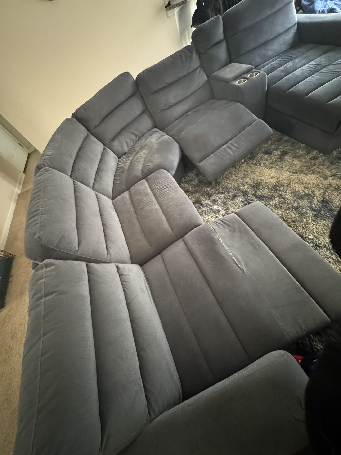Runyon Canyon Navy 6pc Power Reclining Sectional