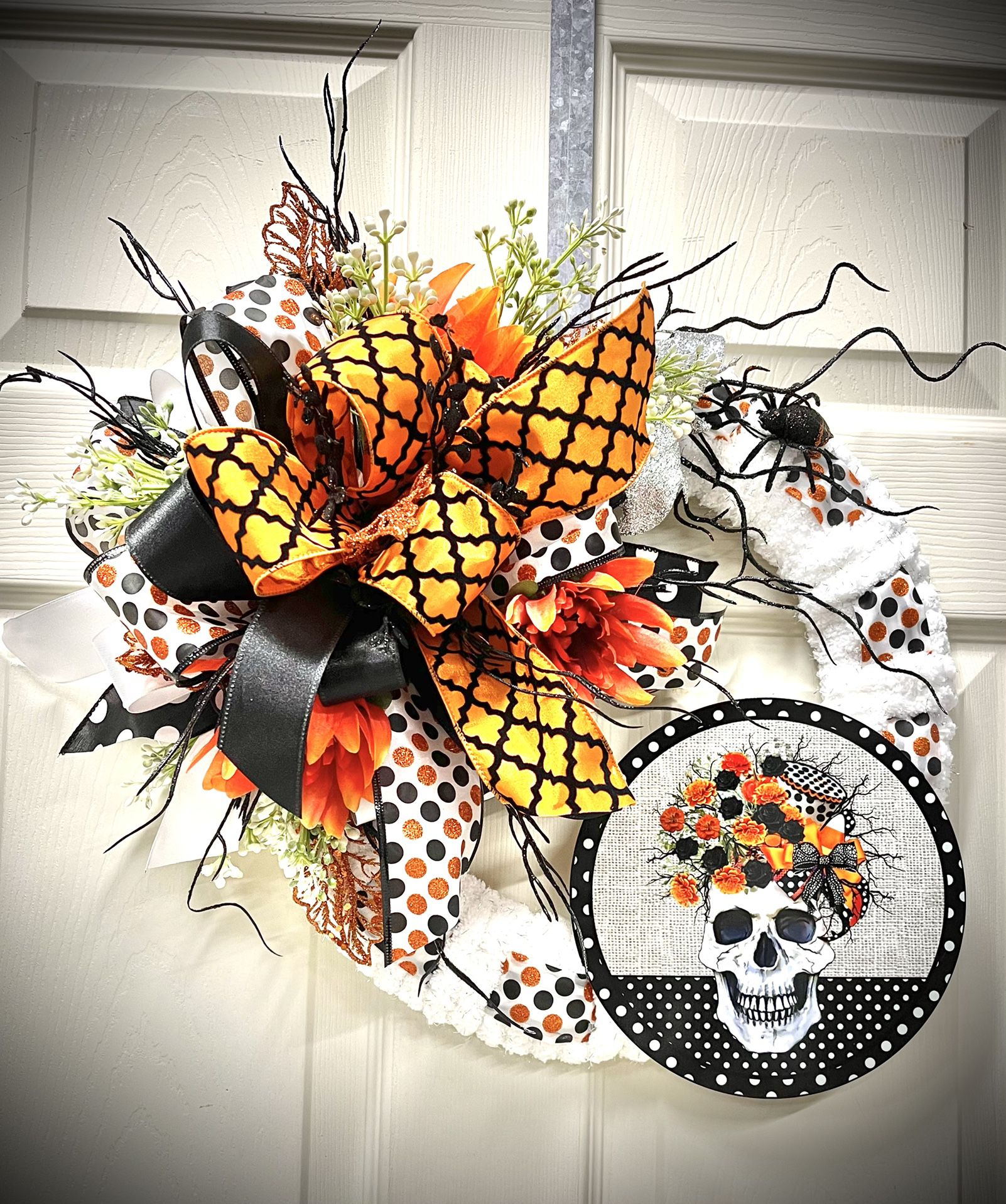 Halloween Skull Yarn Wreath 