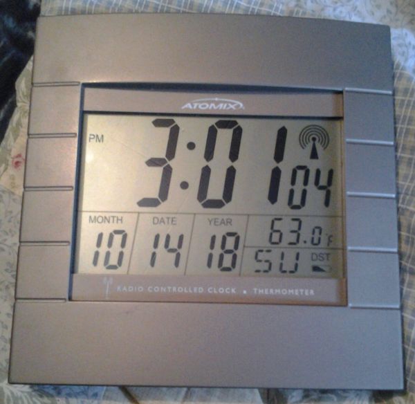 ATOMIX RADIO CONTROLLED CLOCK, CALENDAR & THERMOMETER for Sale in