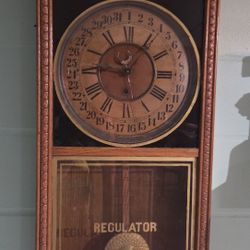 Regulator Wall Calendar Clock