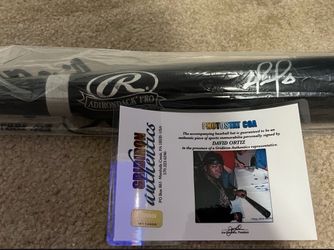 David Ortiz signed bat